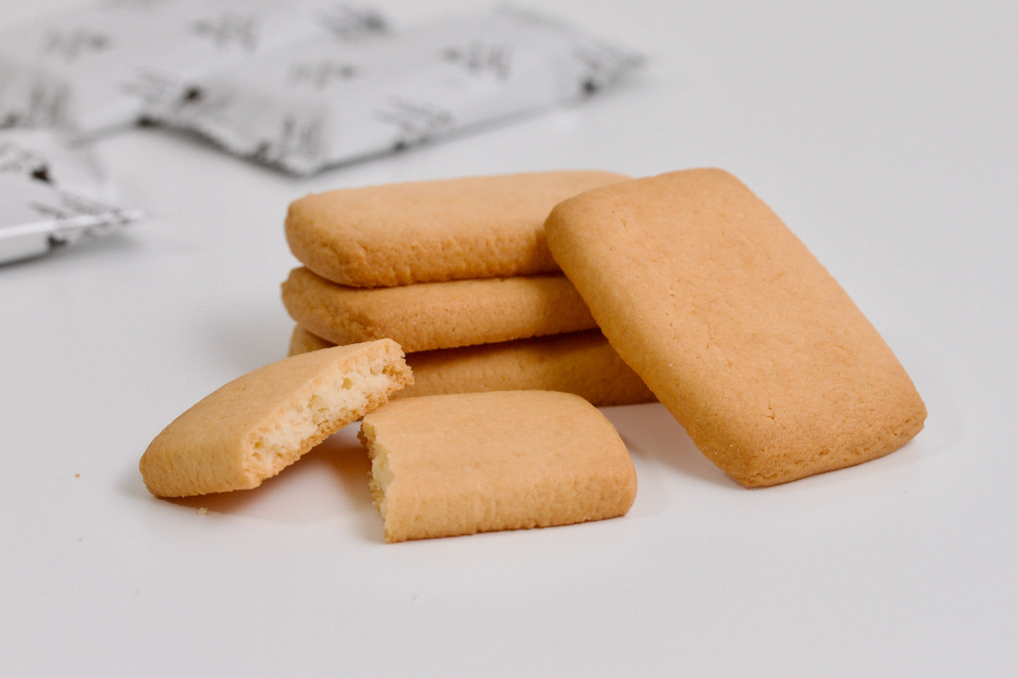 MILK BATONミルクバトン ザ・ミルクバタークッキー 15枚入