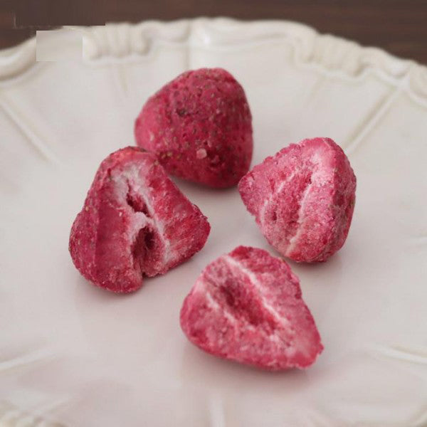 DADACA CACAOCAT Hello! Ichigo Market しみこみホワイトショコラ 4 個入り