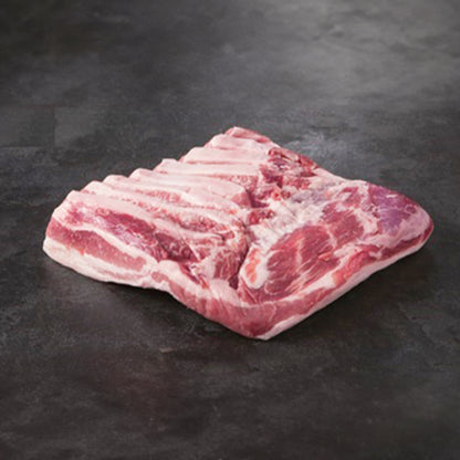 Santerra Canadian Natural Pork Belly 1/2 approx. 2.4kg