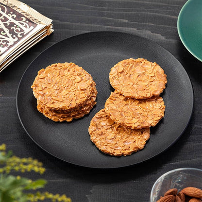 本高砂屋  マンデルチーゲル　Ｍ30缶