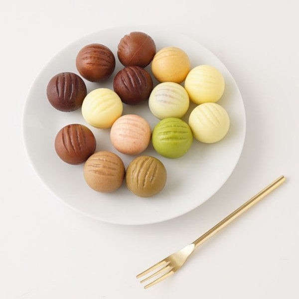 DADACA   CACAOCAT 缶 ミックス 14個入り　BLACK