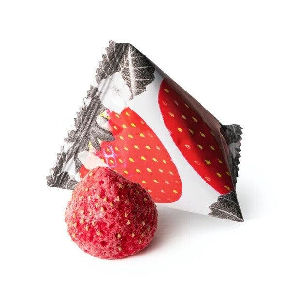 DADACA    CACAOCAT Hello! Ichigo Market しみこみホワイトショコラ 4 個入り