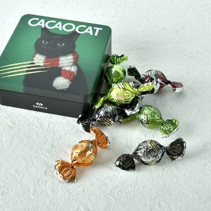 DADACA  CACAOCAT 缶 ミックス8個入り CHRISTMAS