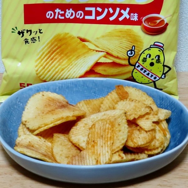 Callbee カルビー ポテトチップス ザ厚切り のためのコンソメ味 55g
