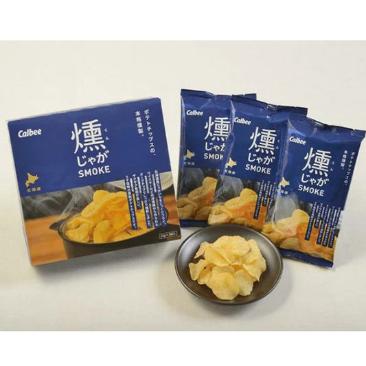 Callbee  カルビー　燻じゃが　箱入25ｇ×3袋