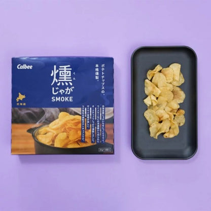 Callbee  カルビー　燻じゃが　箱入25ｇ×3袋